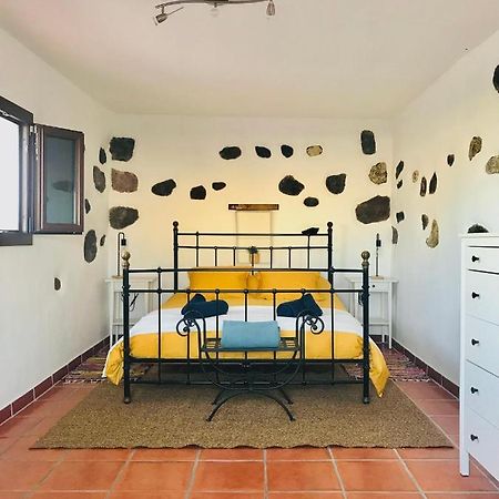Coqueto Apartamento En El Cuchillo Tinajo Bagian luar foto