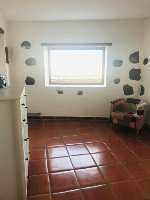 Coqueto Apartamento En El Cuchillo Tinajo Bagian luar foto