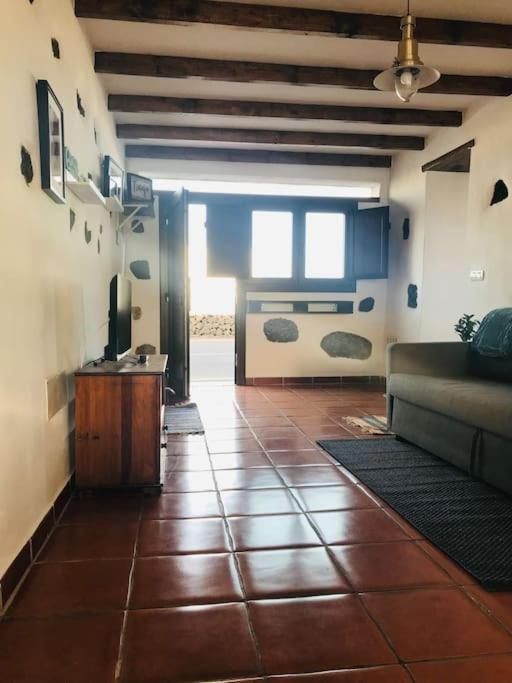 Coqueto Apartamento En El Cuchillo Tinajo Bagian luar foto