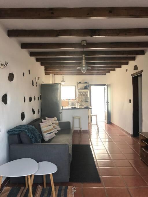 Coqueto Apartamento En El Cuchillo Tinajo Bagian luar foto