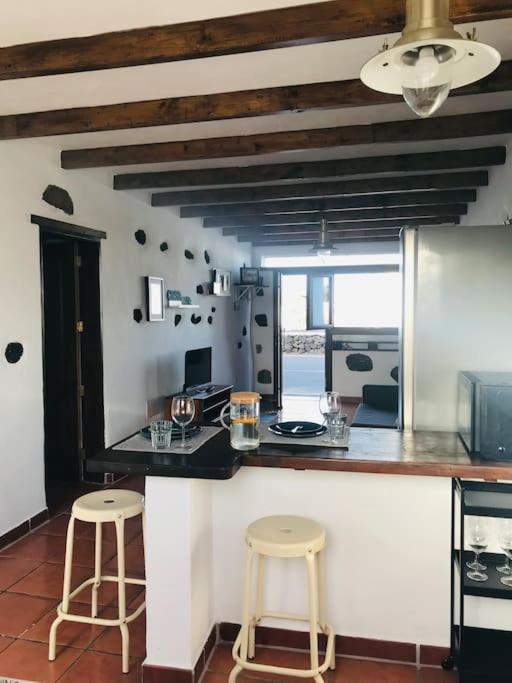 Coqueto Apartamento En El Cuchillo Tinajo Bagian luar foto